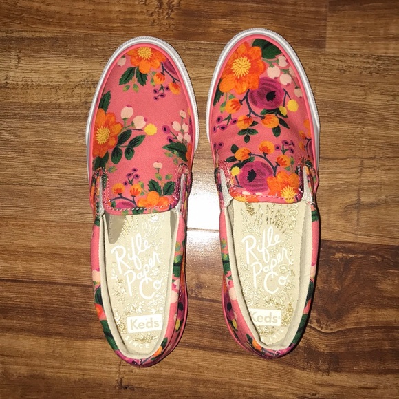 Floral Slip On Shoes - Picture 1 of 3